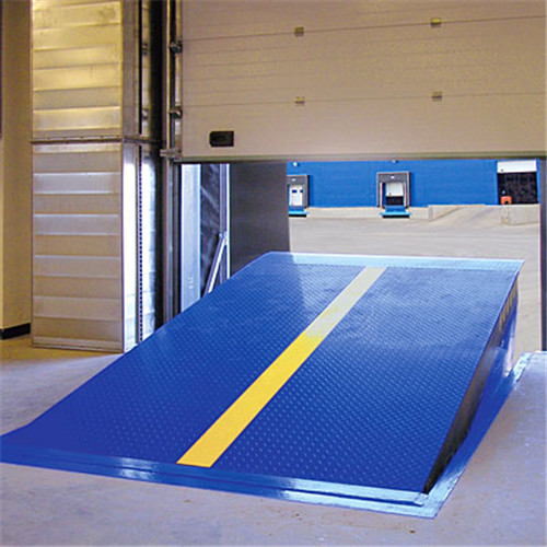 導(dǎo)軌式升降貨梯的選購要注意什么？